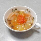 トマト入り野菜スープ